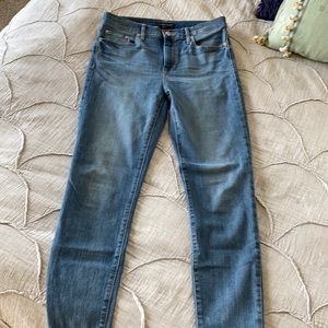 Like new Banana Republic Skinny Jeans